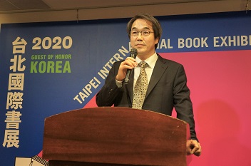 韓國主題國專案主持人朱然鮮。 韓國主題國專案主持人朱然鮮。