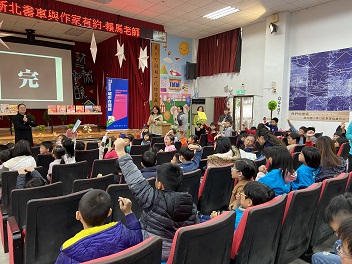 同學們對賴馬老師的作品聊若指掌